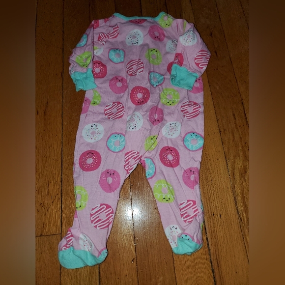 Onesies Baby Girl Donut Print Sweet Treat Sleep N' Play Size 0-3 Months - Picture 5 of 6